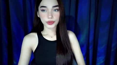 Isabelle online show from June 4, 1:50 pm