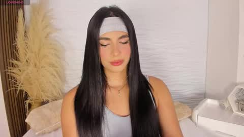 Isa online show from December 17, 10:16 pm