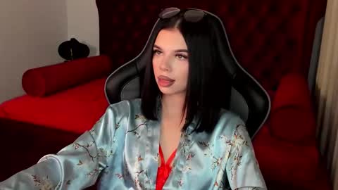 Snapshot of isabellevale chatting on October 8, 6:49 pm isabellevale online show from October 8, 6:49 pm