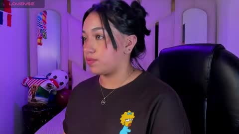 Snapshot of isabellrodriguez18 chatting on June 25, 5:12 am isabellrodriguez18 online show from June 25, 5:12 am