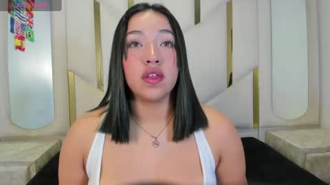 Snapshot of isabellrodriguez18 chatting on July 2, 3:23 am isabellrodriguez18 online show from July 2, 3:23 am