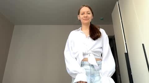 Snapshot of isabelvonseeger chatting on April 13, 1:16 pm I am Maxine ntmu online show from April 13, 1:16 pm