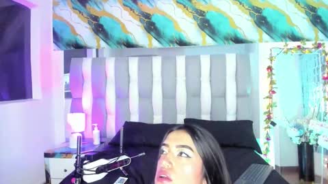 Isa online show from December 21, 5:03 am