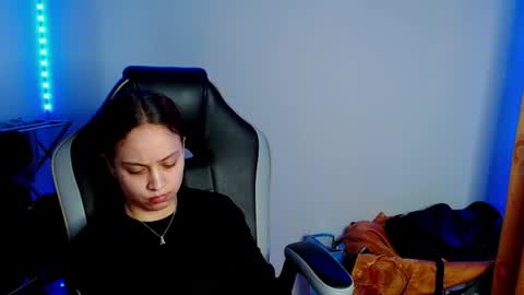 ISADORA online show from June 26, 4:28 am