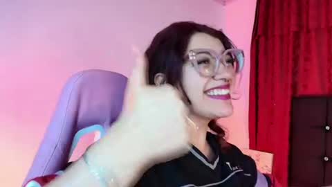Isabella Ferrer online show from June 16, 6:49 am