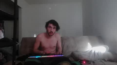 isaiahf24 online show from April 19, 11:40 pm