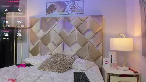 isamillers4 online show from June 30, 7:26 pm