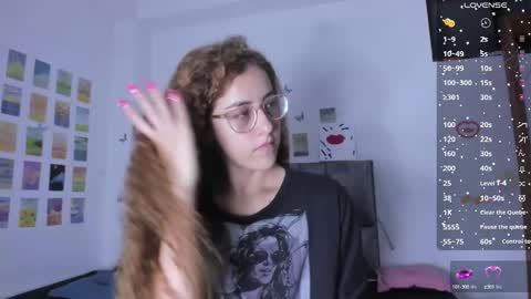 Isabela  online show from February 7, 3:23 am