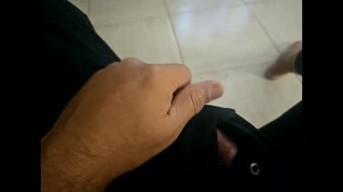 Snapshot of iscrewinutibolt chatting on December 29, 10:56 am Carlos online show from December 29, 10:56 am