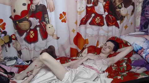 Sele online show from March 11, 11:59 pm