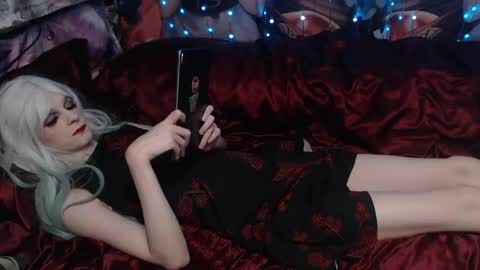 Sele online show from April 11, 10:47 pm