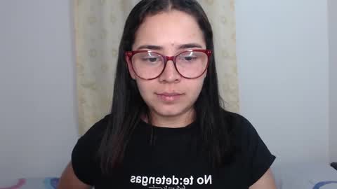 Emma online show from December 7, 3:25 am