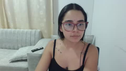 Snapshot of isemma chatting on March 14, 3:56 am Emma online show from March 14, 3:56 am