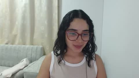 Snapshot of isemma chatting on March 23, 2:59 am Emma online show from March 23, 2:59 am