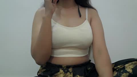 ishika_singh_ online show from July 11, 4:43 pm