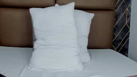 isidel79 online show from March 9, 12:53 pm