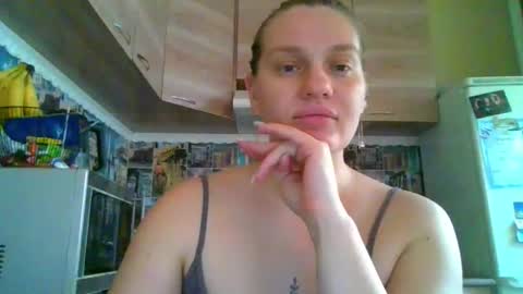 Snapshot of isingle_mom chatting on October 23, 8:02 am isingle_mom online show from October 23, 8:02 am