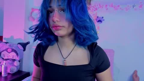 Isisjones18 online show from January 12, 7:41 pm