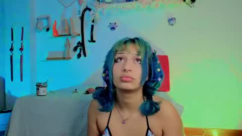 Snapshot of isisjones18 chatting on March 8, 10:57 pm Isisjones18 online show from March 8, 10:57 pm