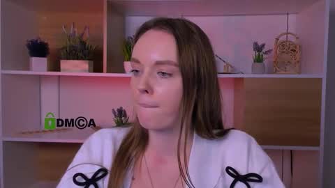 Snapshot of isla_dior chatting on November 3, 4:30 pm isla_dior online show from November 3, 4:30 pm