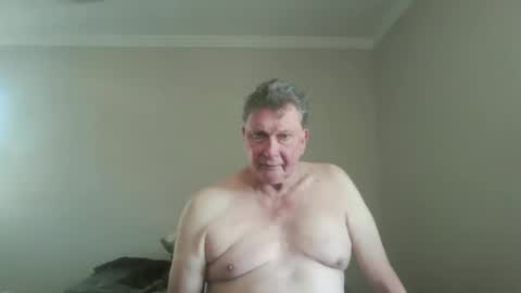 Snapshot of island625103 chatting on October 6, 6:16 pm island625103 online show from October 6, 6:16 pm