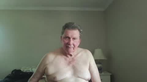 Snapshot of island625103 chatting on July 17, 6:35 pm island625103 online show from July 17, 6:35 pm