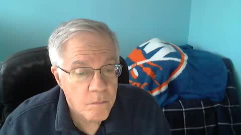 islesman22 online show from December 8, 7:11 pm