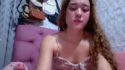 Snapshot of issa30213 chatting on February 26, 5:53 am Issa online show from February 26, 5:53 am