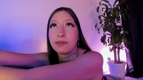 Issa and Neron online show from February 5, 4:11 pm