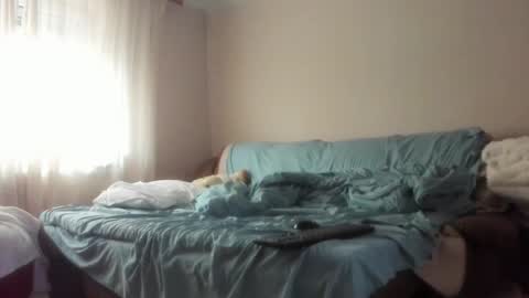 Issabelle online show from March 22, 5:22 am