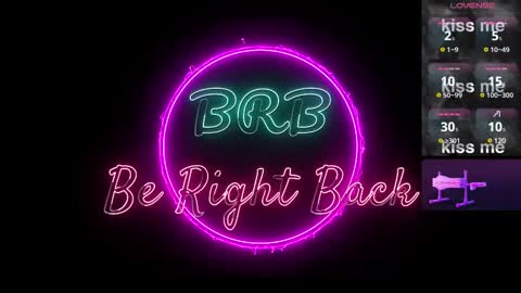 Issie online show from February 11, 7:38 pm