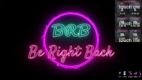 Issie online show from February 13, 6:59 pm