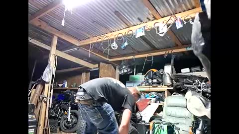 Snapshot of istillridemybmxbike chatting on September 13, 3:39 am istillridemybmxbike online show from September 13, 3:39 am