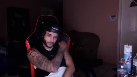 Snapshot of istreamtoo954 chatting on March 27, 9:10 am istreamtoo954 online show from March 27, 9:10 am