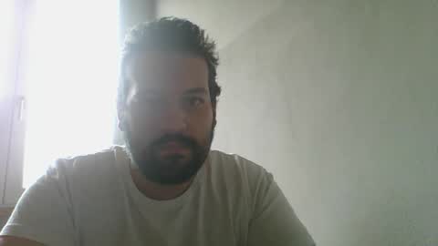 Snapshot of italianbigboy93 chatting on October 20, 11:21 am italianbigboy93 online show from October 20, 11:21 am