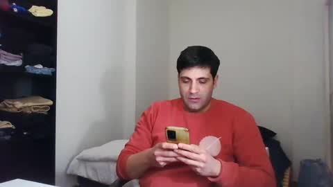 italianboybcn online show from January 31, 11:03 am