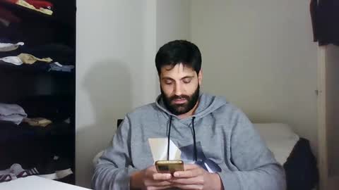 italianboybcn online show from March 1, 6:32 pm