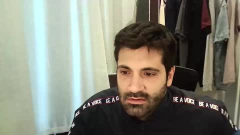 italianboybcn online show from September 23, 6:05 am