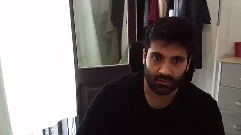 italianboybcn online show from September 29, 10:53 am