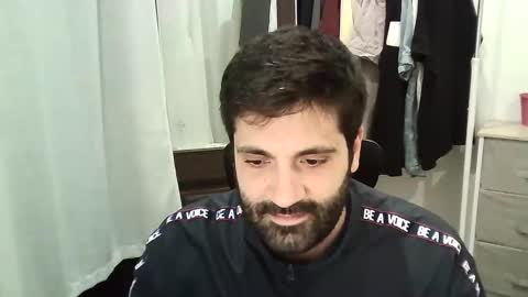 italianboybcn online show from October 1, 6:25 pm