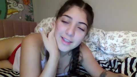 ItalianKitty online show from October 13, 4:56 am