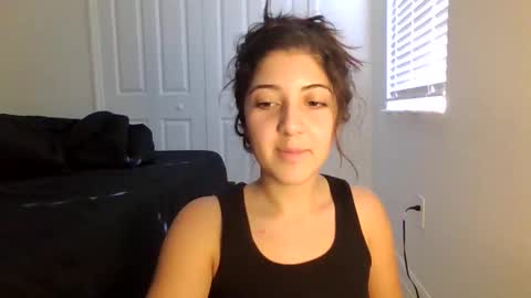 ItalianKitty online show from February 28, 8:21 pm