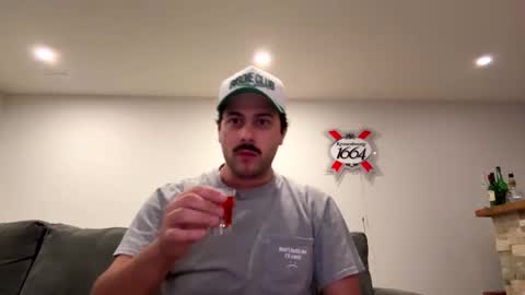 italianladd online show from September 20, 6:47 am