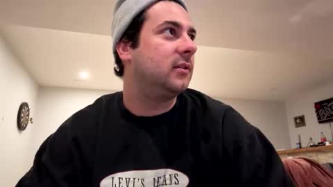 Snapshot of italianladd chatting on October 30, 6:48 am italianladd online show from October 30, 6:48 am