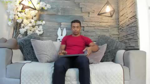 Italo Moore online show from October 12, 12:04 pm