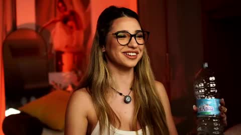 italy_baby online show from April 7, 7:47 pm