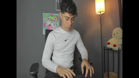 Ithan and Friends online show from March 6, 8:44 am