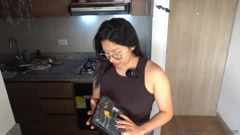 Jessi online show from October 29, 8:43 pm