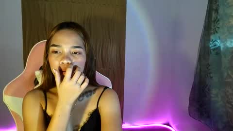 kimmy online show from February 25, 11:58 pm