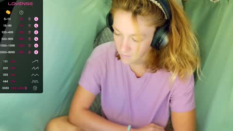 Lily online show from March 27, 6:29 pm